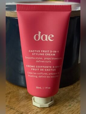 BRAND NEW Dae Cactus Fruit 3-in-1 Styling Cream Travel Mini 30ml 💋